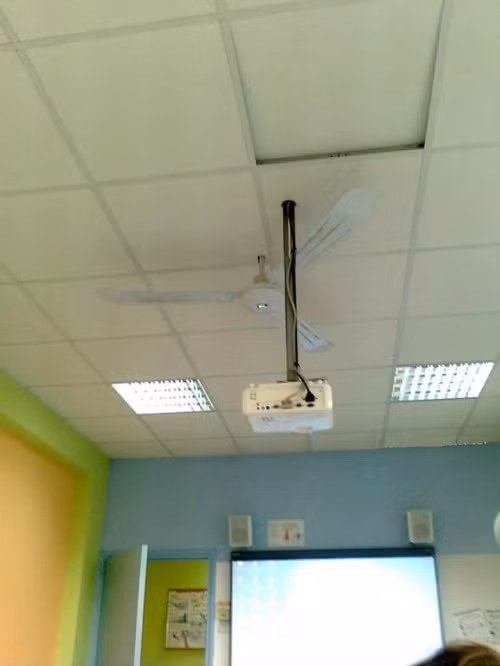 Chết cười với những tác phẩm "bá đạo" của các kiến trúc sư ảnh 1