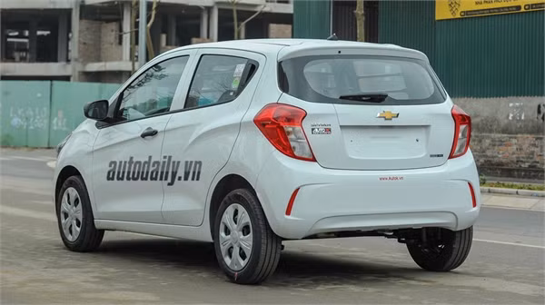 Chevrolet Spark 2016 đầu tiên về Việt Nam, giá hơn 320 triệu đồng ảnh 3