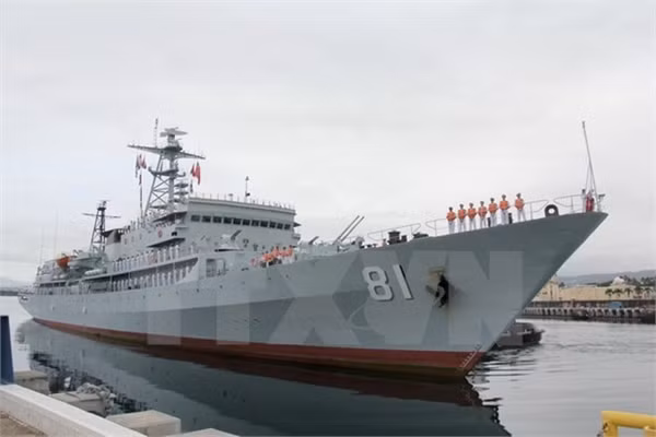 Trung Quốc đưa vào sử dụng tàu hộ vệ tên lửa thế hệ mới ảnh 1