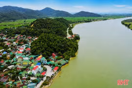 Đánh thức tiềm năng du lịch bên dòng Lam