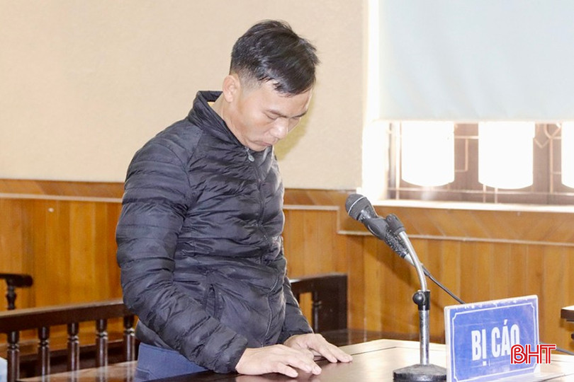 Sáng 17/1, TAND tỉnh Hà Tĩnh mở phiên toà sơ thẩm hình sự xét xử bị cáo Nguyễn Hữu Lợi (SN 1979, trú thôn Thắng Hòa, xã Tân Lâm Hương, TP Hà Tĩnh) về tội “Cưỡng đoạt tài sản”. bqbht_br_z6236858932065-cf68637fd98cc19acd8ca05b10a65705.jpg