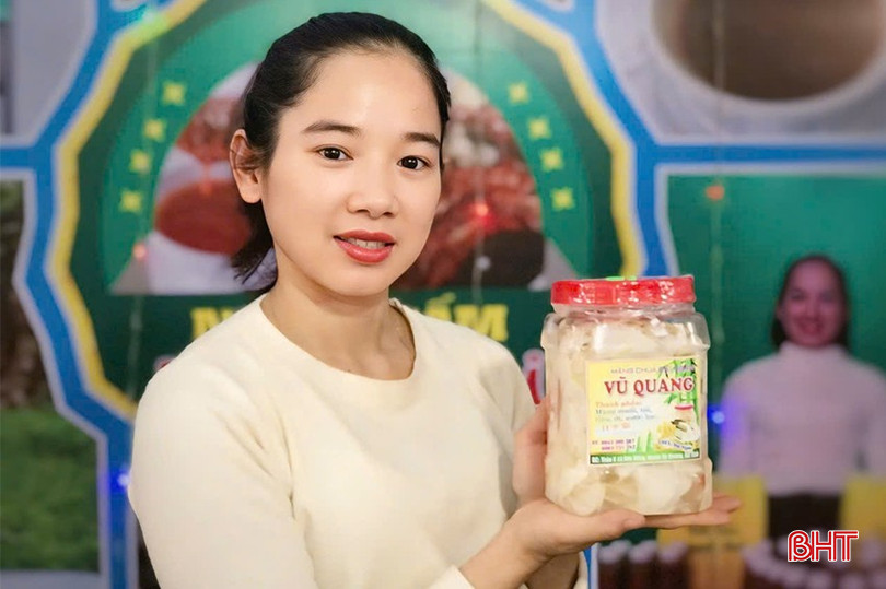Sản phẩm măng chua của gia đình chị Khuyên được khách hàng tin dùng. 8f4f4c8fae45171b4e54-copy-5945.jpg