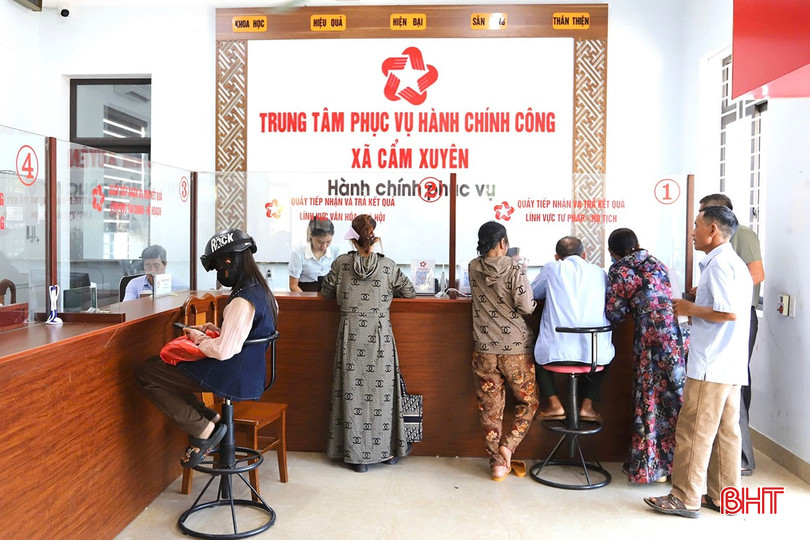 Sự hài lòng của người dân chính là "thước đo" cho sự nỗ lực, tận tâm của đội ngũ công chức phụ trách lĩnh vực tư pháp ở cơ sở. bqbht_br_img-2073-copy.jpg