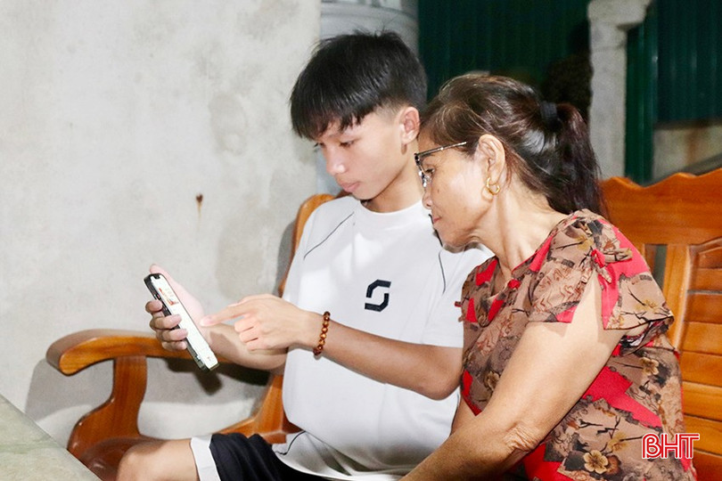 Người dân cần nêu cao cảnh giác trước những thủ đoạn ngày càng tinh vi của tội phạm lừa đảo trên không gian mạng. bqbht_br_img-2156-copy.jpg