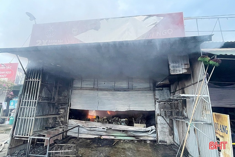 Vụ cháy gây nhiều thiệt hại về tài sản.