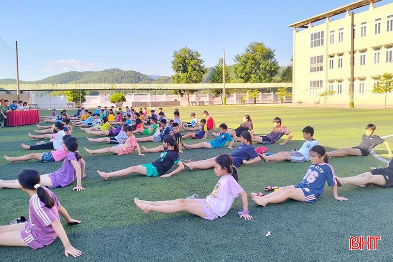 52f35b69aa310e6f5720 copy.jpg