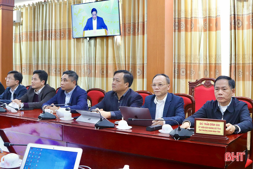 Đại biểu tham dự tại điểm cầu Hà Tĩnh. bqbht_br_img-3631-copy.jpg