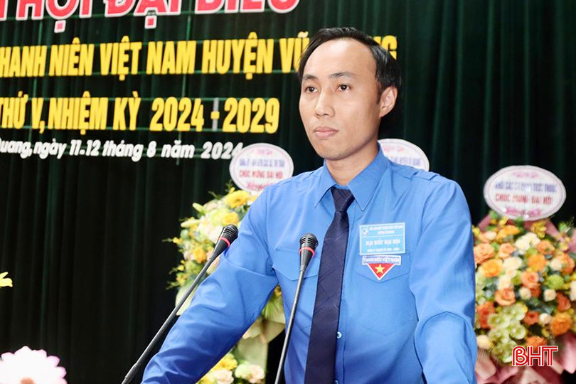 Phó Chủ tịch Thường trực Hội LHTN tỉnh Từ Tuấn Phương: Nhiệm kỳ tới, Hội LHTN huyện Vũ Quang cần tiếp tục triển khai sâu rộng và lan tỏa các phong trào thanh niên; đổi mới nội dung tuyên truyền, bồi đắp lòng yêu nước, nâng cao ý thức chấp hành pháp luật cho thanh niên; quan tâm hỗ trợ thanh niên yếu thế làm giàu chính đáng trên mảnh đất quê hương... IMG_9844 copy.jpg