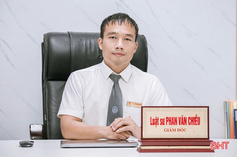 Luật sư Phan Văn Chiều - Giám đốc Công ty TNHH Luật Hà Châu (Đoàn Luật sư Hà Tĩnh) chỉ ra một số rủi ro có thể xảy ra khi học sinh đi làm thêm dịp hè. bqbht_br_img-1404-copy.jpg