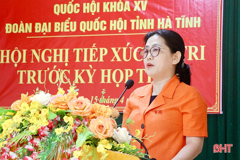 Đại biểu Phan Thị Nguyệt Thu - Chánh án TAND tỉnh Hà Tĩnh báo cáo dự kiến nội dung, chương trình Kỳ họp thứ 9, Quốc hội khóa XV. bqbht_br_img-9942-copy.jpg