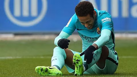 neymar doi mat an tu 2 nam vi tron thue