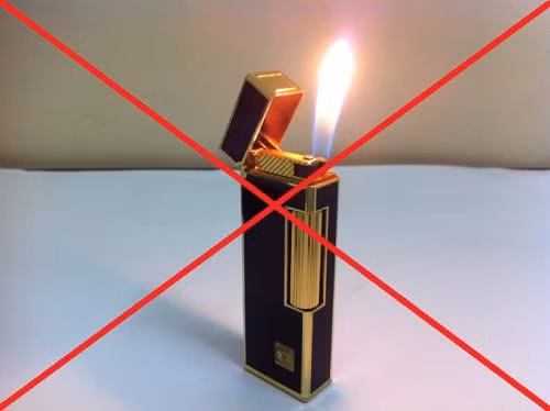 Nhiệt độ cao trong xe là điều kiện lý tưởng khiến chiếc bật lửa có thể phát nổ gây cháy. nhung nguyen nhan chay xe ban co the khong biet