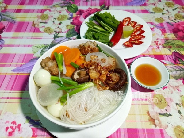 chuan bi bun cha ca ngon lanh cho bua sang ngay cuoi tuan