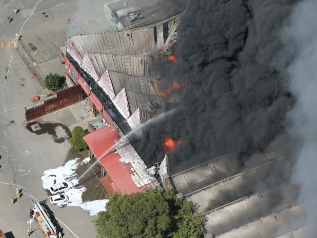 chay lon tai nha may tai che o sydney