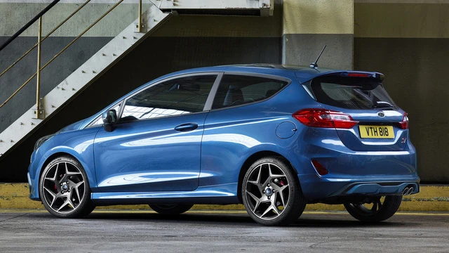 phien ban hieu suat cao cua ford fiesta trinh lang