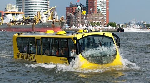 xe buyt tren song hoat dong nhu the nao
