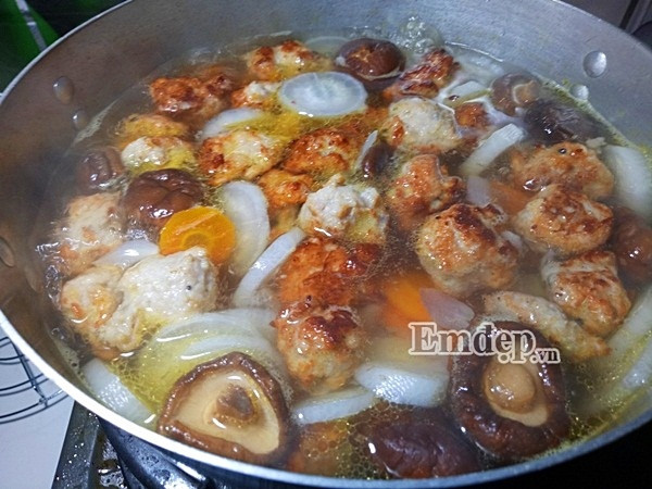 chuan bi bun cha ca ngon lanh cho bua sang ngay cuoi tuan