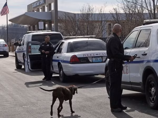 11 trung tam cong dong nguoi do thai o my bi de doa danh bom