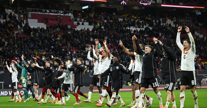 Tuyển Đức mừng chiến tích đến World Cup 2026, trên sân Red Bull, Leipzig, Đức hôm 17/11. Ảnh: Reuters