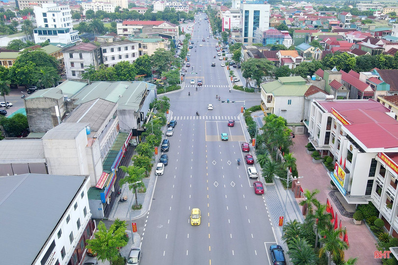 Thủ tướng yêu cầu các địa phương tiếp tục thực hiện có hiệu quả các giải pháp, nhiệm vụ trọng tâm để thúc đẩy cải cách thủ tục hành chính, cải thiện môi trường đầu tư, kinh doanh... Ảnh minh họa image-456.jpg
