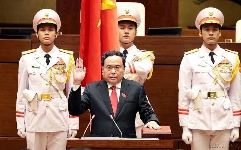 Ngày 20/5/2024, tại Kỳ họp thứ 7, Quốc hội đã bầu đồng chí Trần Thanh Mẫn, Ủy viên Bộ Chính trị, Phó Chủ tịch Thường trực Quốc hội giữ chức Chủ tịch Quốc hội nước Cộng hòa xã hội chủ nghĩa Việt Nam khóa XV, nhiệm kỳ 2021-2026. Ảnh: TTXVN) Ngày 20/5/2024, tại Kỳ họp thứ 7, Quốc hội đã bầu đồng chí Trần Thanh Mẫn, Ủy viên Bộ Chính trị, Phó Chủ tịch Thường trực Quốc hội giữ chức Chủ tịch Quốc hội nước Cộng hòa xã hội chủ nghĩa Việt Nam khóa XV, nhiệm kỳ 2021-2026. Ảnh: TTXVN)