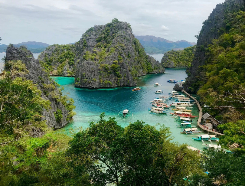 Hồ Kayangan thuộc Palawan (Philippines), điểm đến thứ 5 trong danh sách. Ảnh:followthecoconuts. Hồ Kayangan thuộc Palawan (Philippines), điểm đến thứ 5 trong danh sách. Ảnh:followthecoconuts.