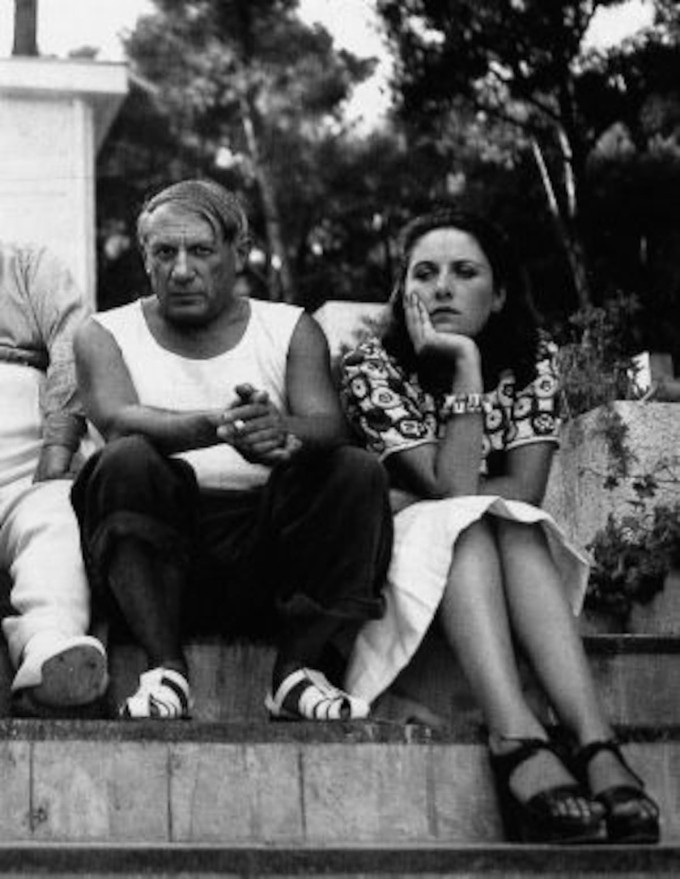 Pablo Picasso en Dora Maar. Foto: Man Ray Pablo Picasso và Dora Maar. Ảnh: Man Ray
