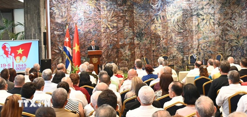 Quang cảnh buổi lễ. (Ảnh: Việt Hùng/TTXVN) cuba-viet-nam-2.jpg
