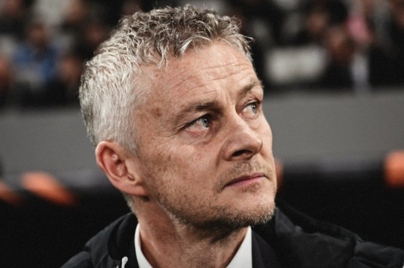 HLV Solskjaer nguy cơ bị sa thải.