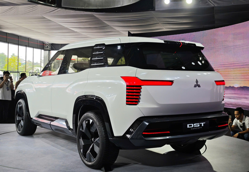 Theo nguồn tin từ hãng, bản thương mại của DST Concept dự kiến ra mắt Indonesia từ tháng sau. Mẫu xe cũng được lên kế hoạch mở bán ở Việt Nam vào cuối năm 2025.