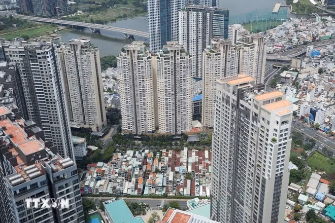 Khu căn hộ cao cấp thuộc quận Bình Thạnh, giáp ranh với Quận 1, Trung tâm Thành phố Hồ Chí Minh. (Ảnh: Hồng Đạt/TTXVN)