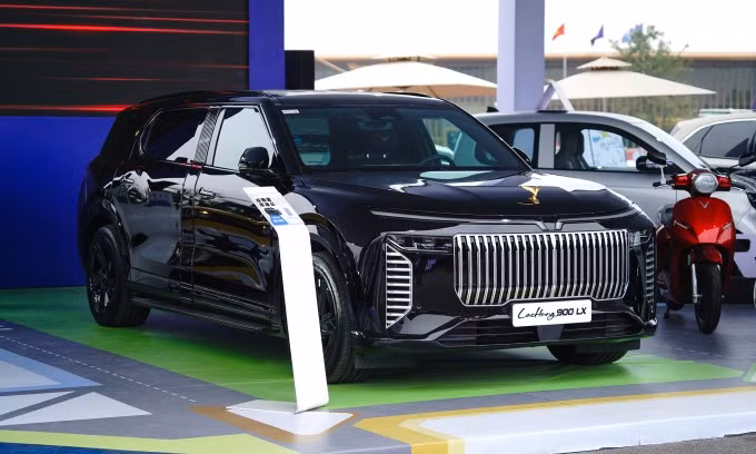 Lạc Hồng 900 LX tại triển lãm Vietnam Mobility Show 2025 ở Hà Nội. Ảnh: Thành Nhạn