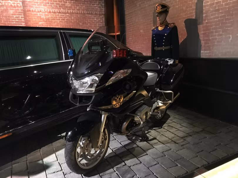 Xe hộ tống Aurus Merlon. Ảnh: Elena Teslova/AA