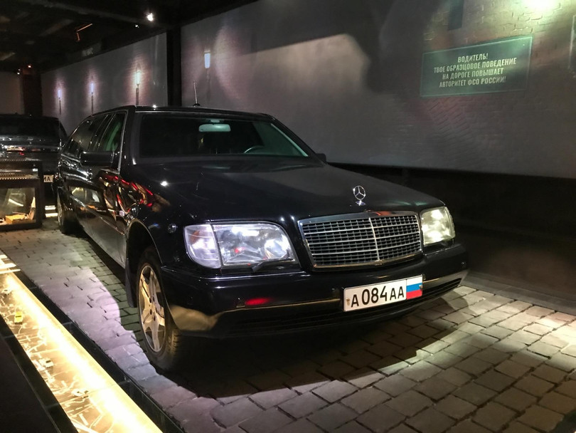 Xe Mercedes-Benz. Ảnh: Elena Teslova/AA Xe Mercedes-Benz. Ảnh: Elena Teslova/AA