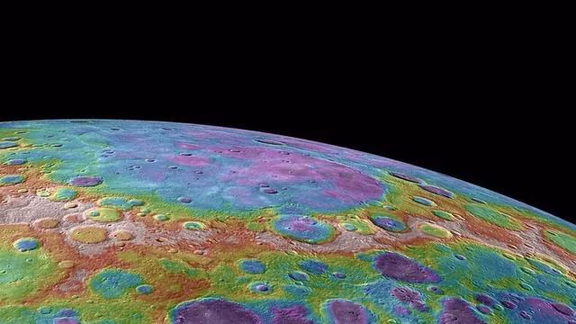 Nghiên cứu mới chỉ ra có thể có lớp kim cương dày gần 15 km dưới bề mặt Sao Thủy. (Nguồn: NASA)