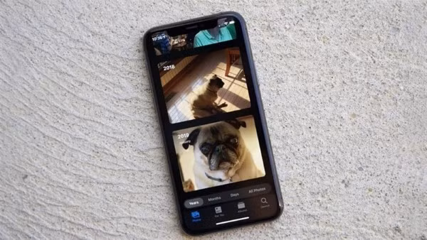 Nhấn vào biểu tượng Photos (Ảnh)