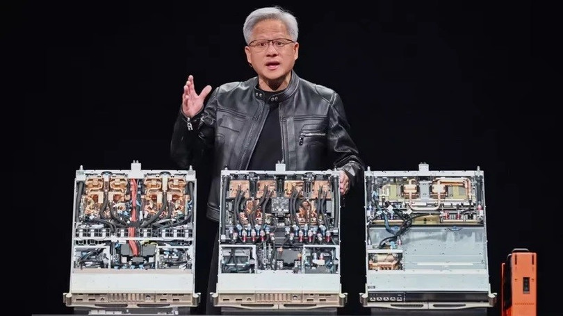 Tổng Giám đốc điều hành (CEO) Nvidia Jensen Huang phát biểu tại hội chợ công nghệ. (Ảnh: nikkei asia) nvidia.jpg