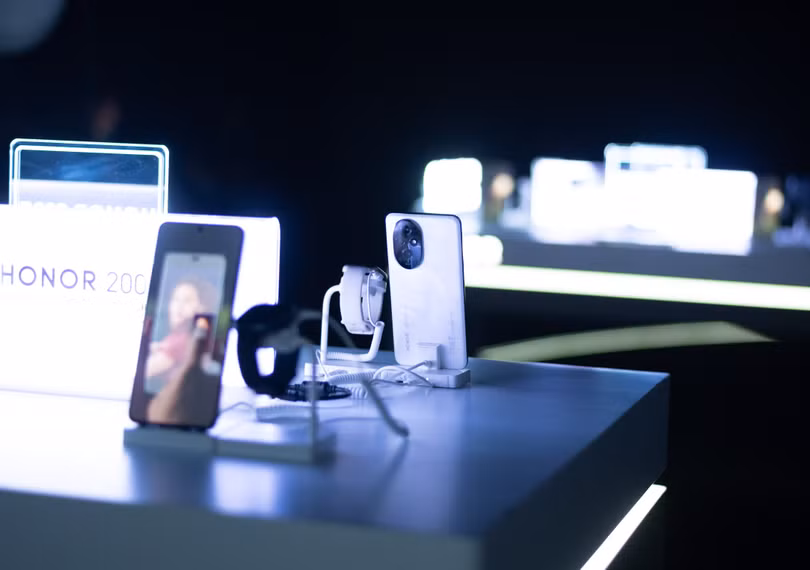 Honor 200 là smartphone đầu tiên dùng chuẩn pin mới tại Việt Nam.