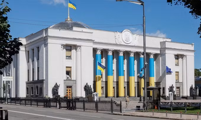 Tòa nhà quốc hội Ukraine ở thủ đô Kiev ngày 24/8. Ảnh: Reuters