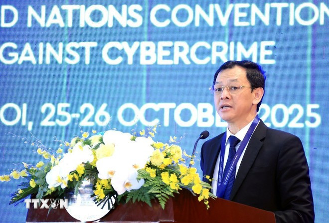 Thứ trưởng Bộ Y tế Nguyễn Tri Thức phát biểu tại hội thảo.(Ảnh: Tuấn Anh/TTXVN) Thứ trưởng Bộ Y tế Nguyễn Tri Thức phát biểu tại hội thảo.(Ảnh: Tuấn Anh/TTXVN)