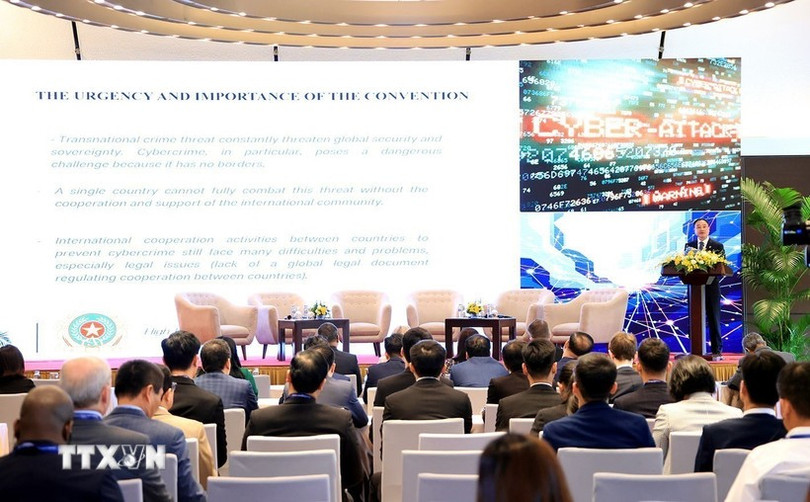 Hội thảo cấp cao "Thúc đẩy hợp tác quốc tế trong phòng, chống tội phạm mạng: Cách tiếp cận quốc gia khi thực hiện Công ước". (Ảnh: Tuấn Anh/TTXVN) thao-luan-cap-cao-cong-uoc-ha-noi-2.jpg