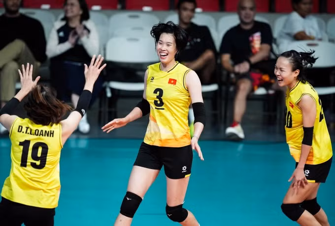 Trần Thị Thanh Thúy (giữa) và các đồng đội đạt được nhiều thành tựu trong những năm gần đây.