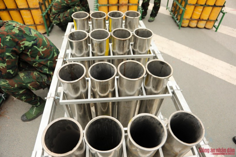 Tất cả các công đoạn đều được kiểm tra, rà soát kỹ lưỡng, bảo đảm đúng yêu cầu kỹ thuật và các quy định về an toàn.