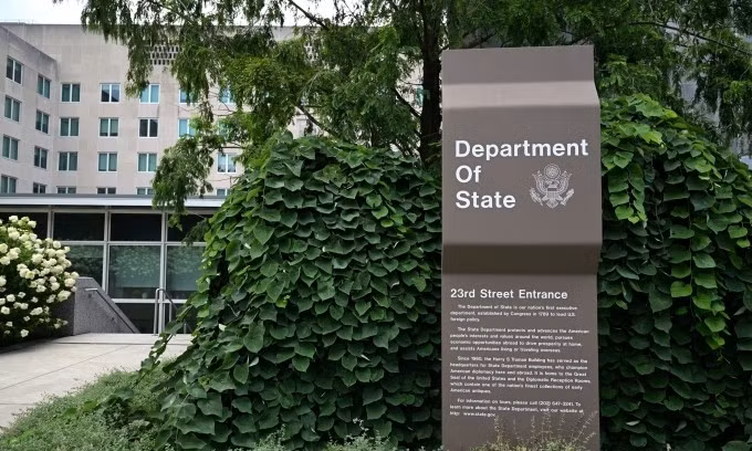 Bên ngoài trụ sở Bộ Ngoại giao Mỹ ở thủ đô Washington ngày 11/7. Ảnh: Reuters