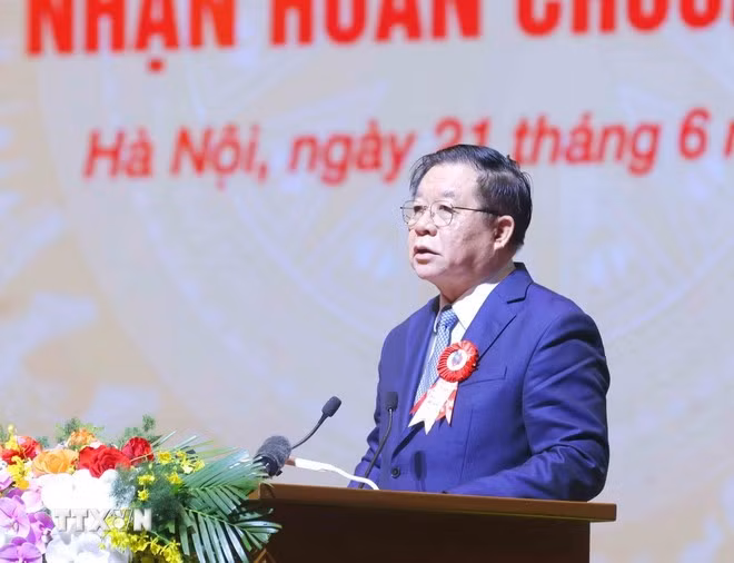 Đồng chí Nguyễn Trọng Nghĩa, Ủy viên Bộ Chính trị, Bí thư Trung ương Đảng, Trưởng Ban Tuyên giáo và Dân vận Trung ương đọc diễn văn Lễ kỷ niệm. (Ảnh: Phương Hoa/TTXVN)