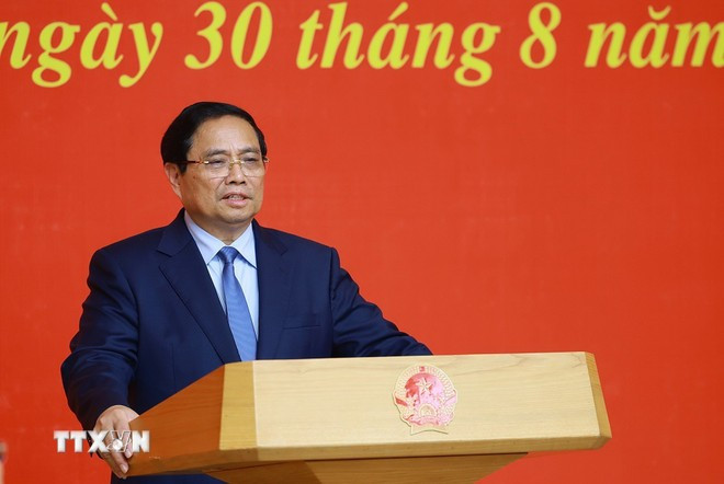 Thủ tướng Phạm Minh Chính phát biểu giao nhiệm vụ cho ông Lê Hoài Trung, Bí thư Trung ương Đảng, Quyền Bộ trưởng Bộ Ngoại giao. (Ảnh: Dương Giang/TTXVN) Thủ tướng Phạm Minh Chính phát biểu giao nhiệm vụ cho ông Lê Hoài Trung, Bí thư Trung ương Đảng, Quyền Bộ trưởng Bộ Ngoại giao. (Ảnh: Dương Giang/TTXVN)
