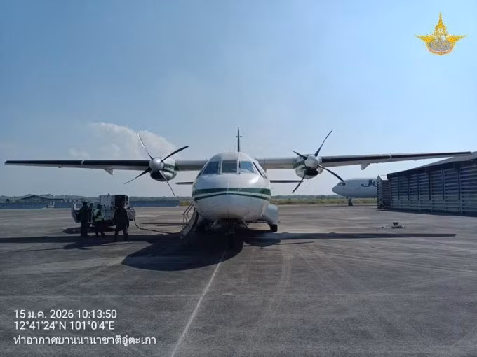 Máy bay gieo mưa của Hoàng gia Thái Lan chuẩn bị làm nhiệm vụ ngày 14/1. Ảnh: Facebook/Drraa.pr