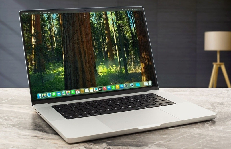 Dự kiến sẽ có tới hai phiên bản MacBook Pro chạy chip M5 và M6 cùng ra mắt trong năm 2026. Ảnh: LaptopMedia.