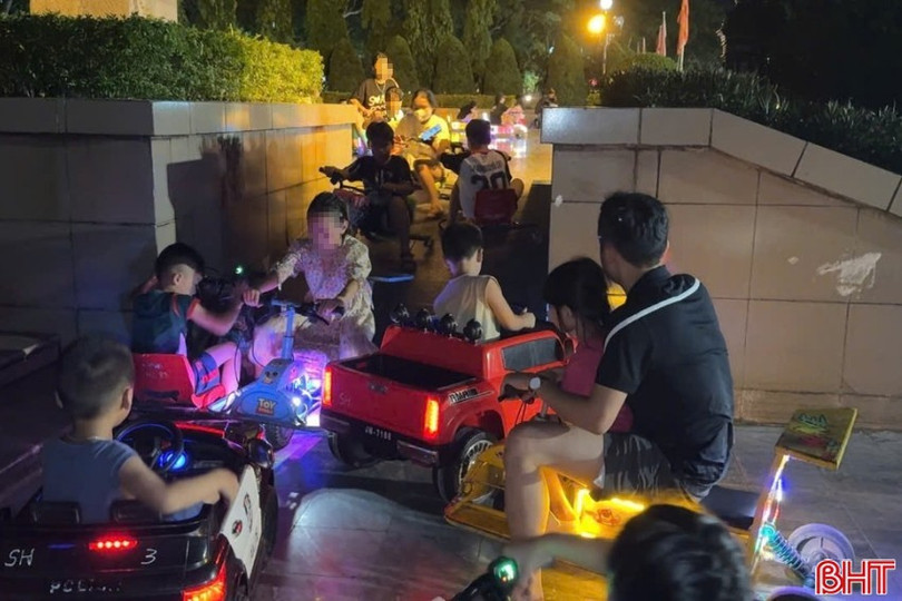 Với tốc độ khá cao, va chạm là điều rất dễ xảy ra. eee.jpg