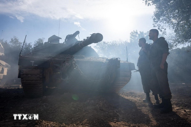 Binh sĩ Israel được triển khai tại khu vực chiếm đóng trên Cao nguyên Golan ngày 6/12/2024. (Ảnh: THX/TTXVN)